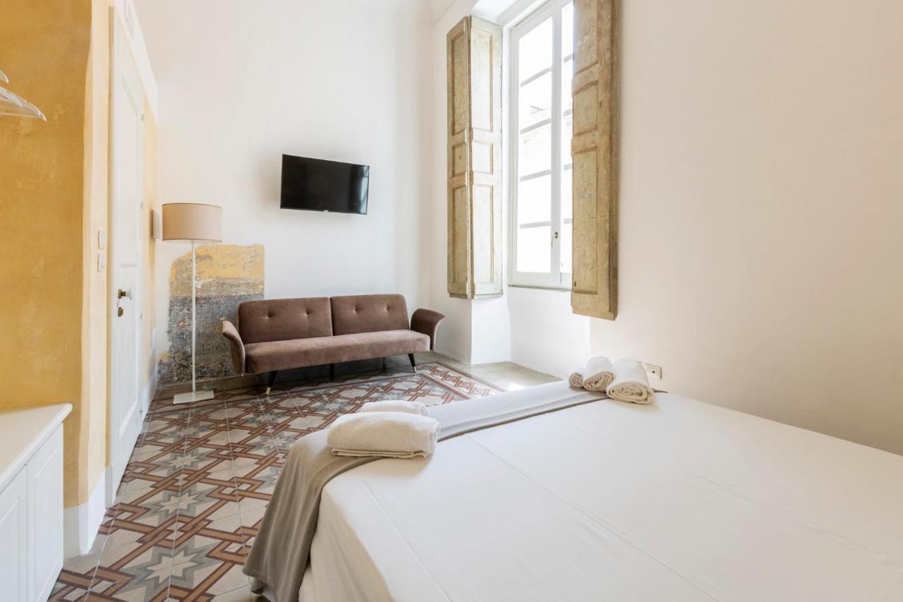Palazzo Balsamo Bed and Breakfast Gallipoli Buitenkant foto