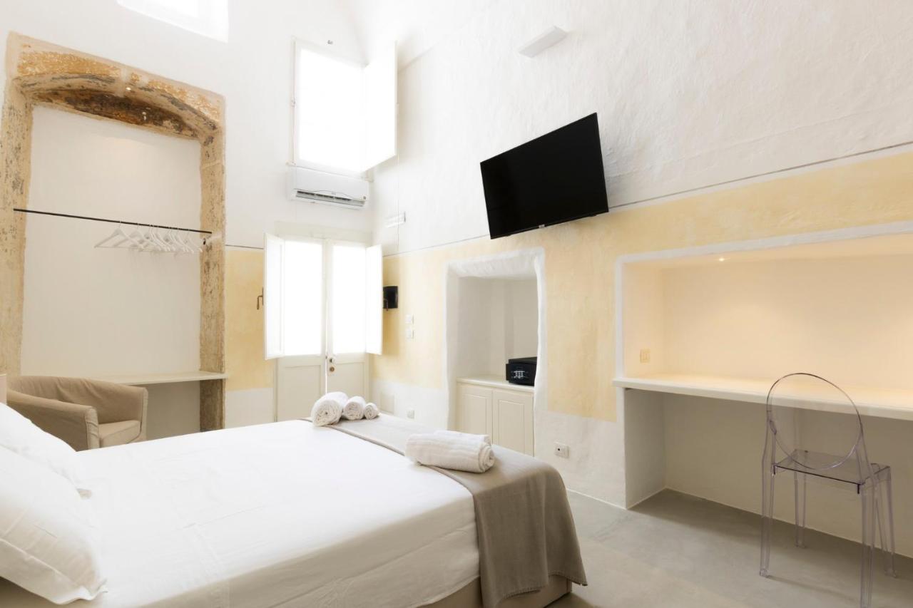 Palazzo Balsamo Bed and Breakfast Gallipoli Buitenkant foto