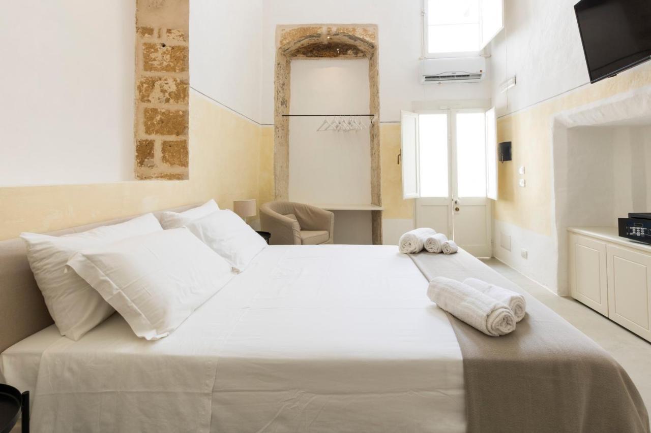 Palazzo Balsamo Bed and Breakfast Gallipoli Buitenkant foto