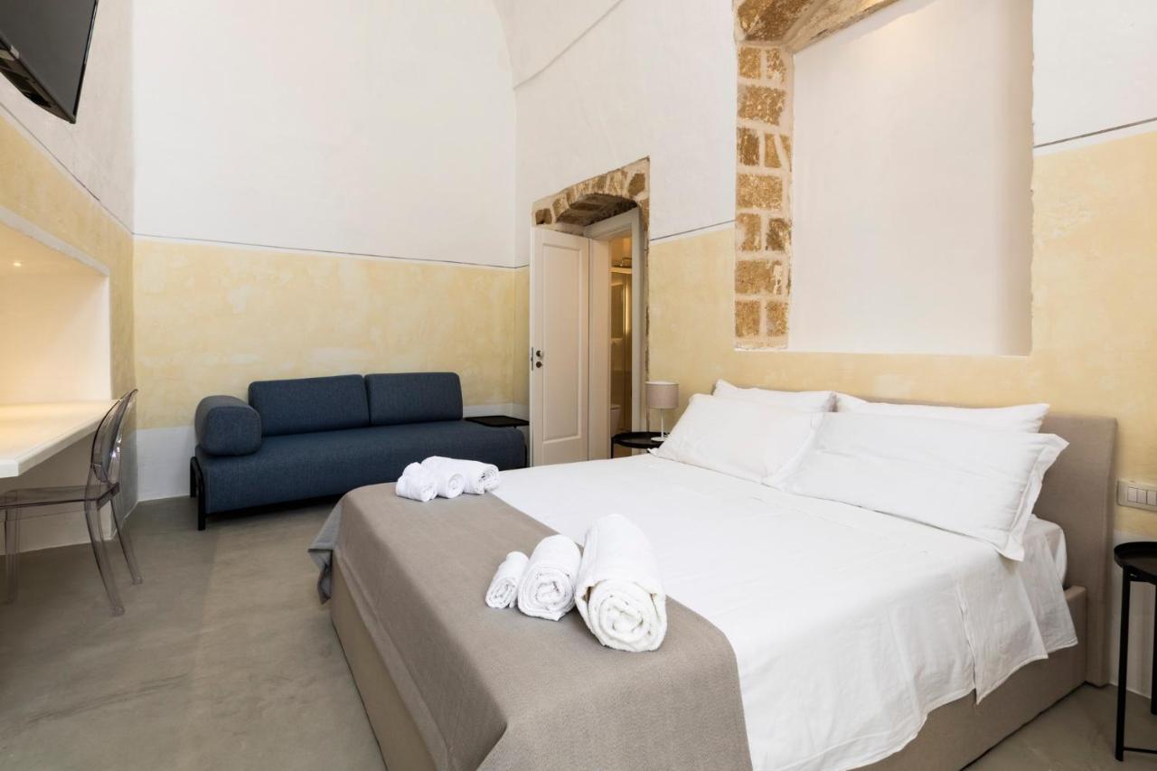 Palazzo Balsamo Bed and Breakfast Gallipoli Buitenkant foto